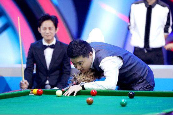 回顧扎哈的 回顧扎哈的