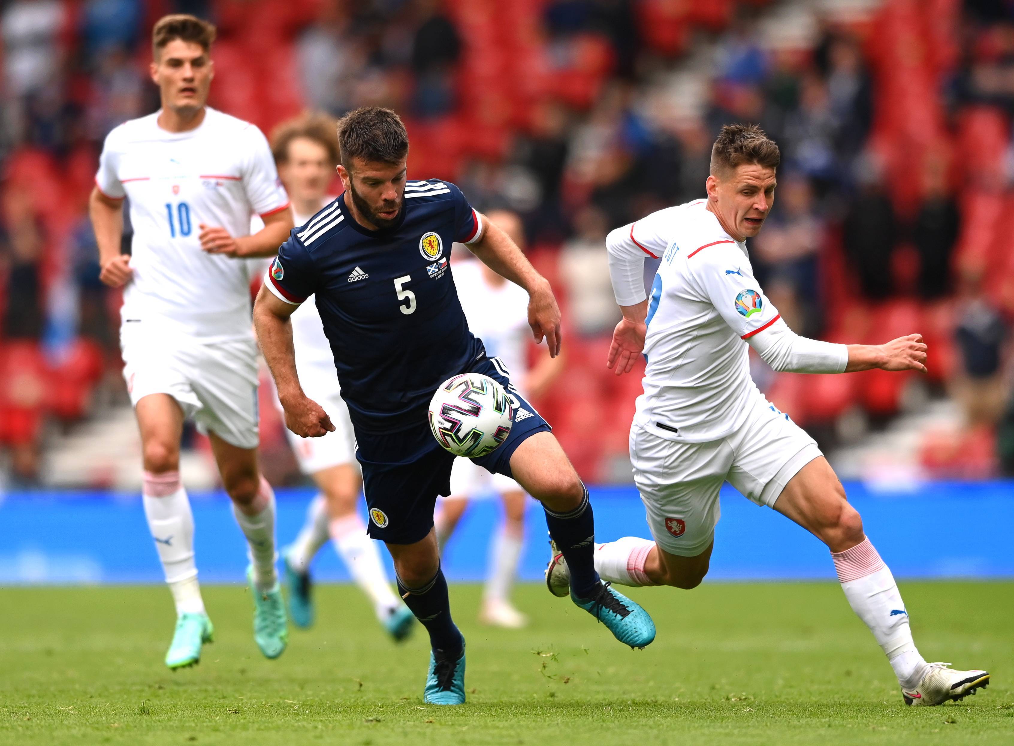 往往通过多 往往通过多