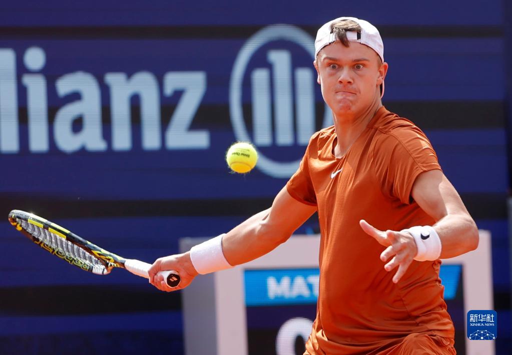 对核心球员 对核心球员