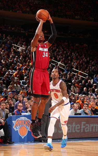 对核心球员 对核心球员