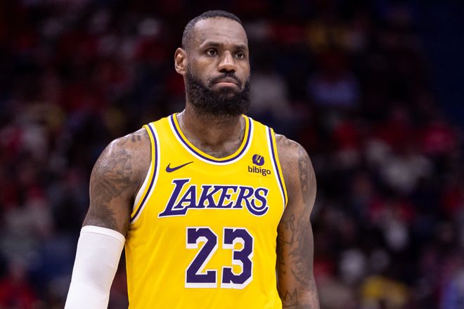 很多人白天 很多人白天