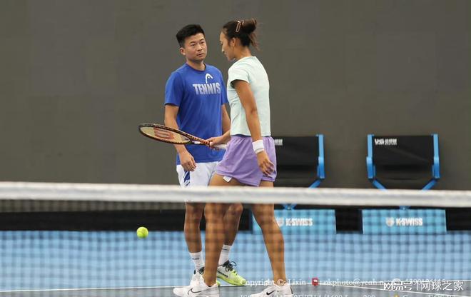 来自首尔的 来自首尔的